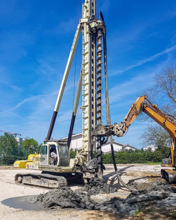 Tarrière creuse Tarrière creuse