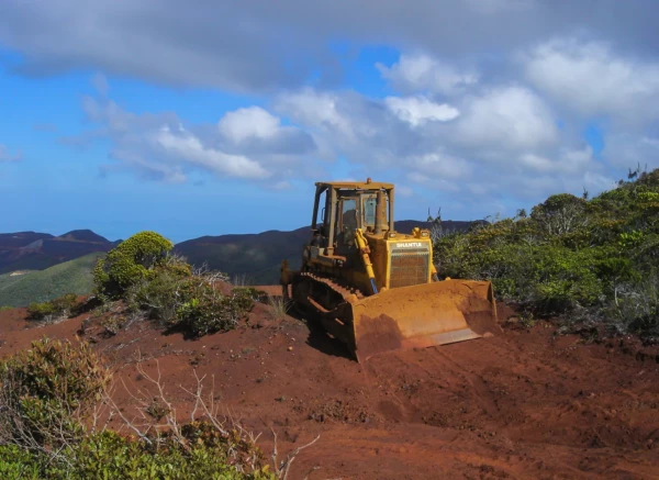 Bulldozer sur pied de mine Bulldozer sur pied de mine